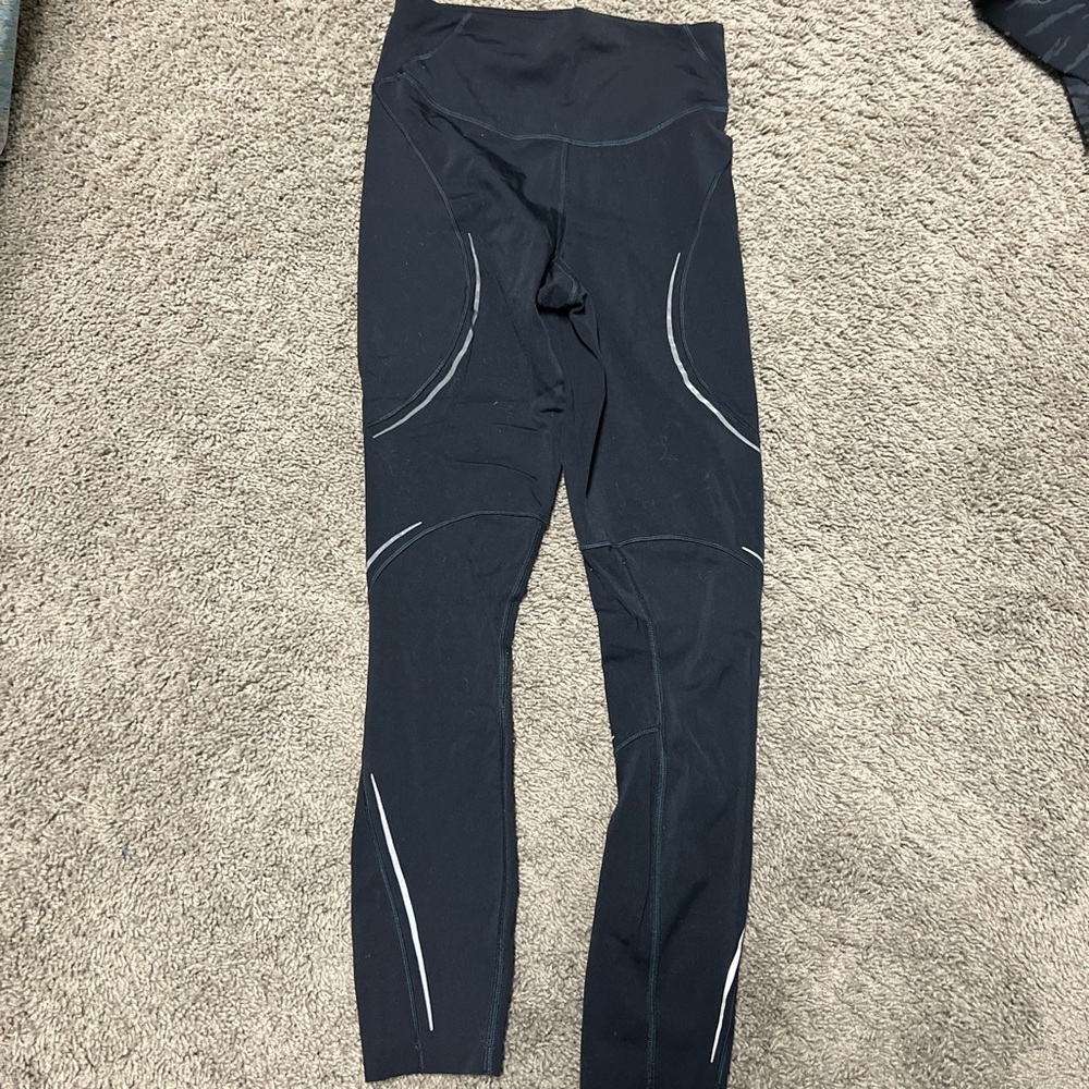 Black Lululemon Reflective Leggings
